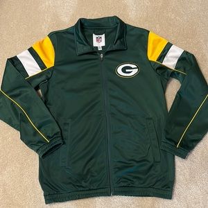 Very nice NFL Green Bay Packers embroidered polyester zip front jacket s…